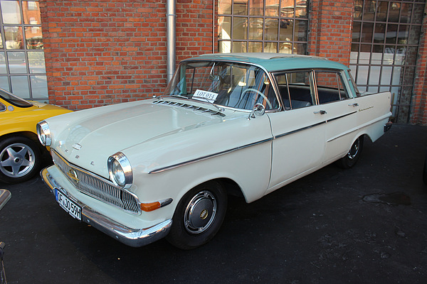 Opel Kapitän