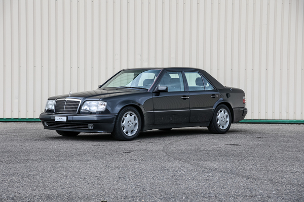 Mercedes-Benz 500 E