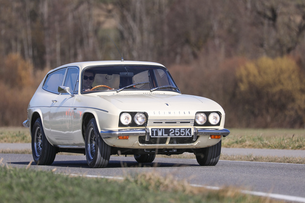 Reliant Scimitar GTE