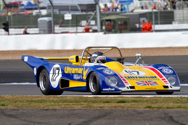 Lola T296