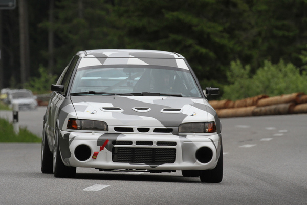 Mazda 323
