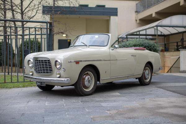 Fiat 1100-103
