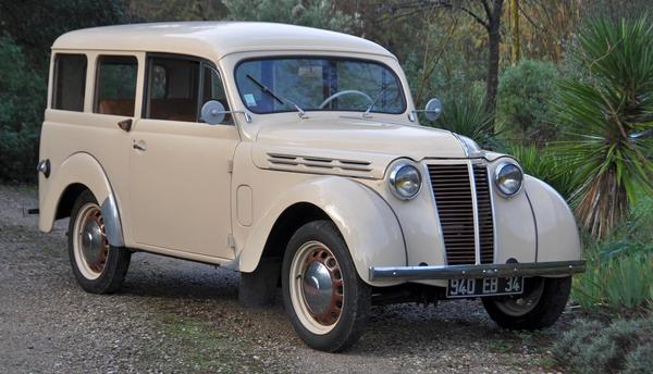 Renault Juvaquatre