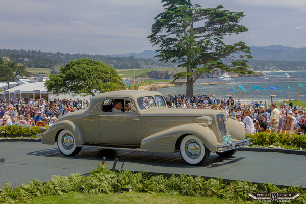 Cadillac 452 D