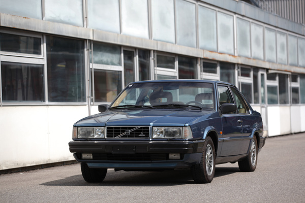 Volvo 780 Bertone