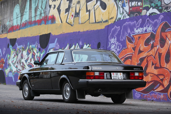 Volvo 262
