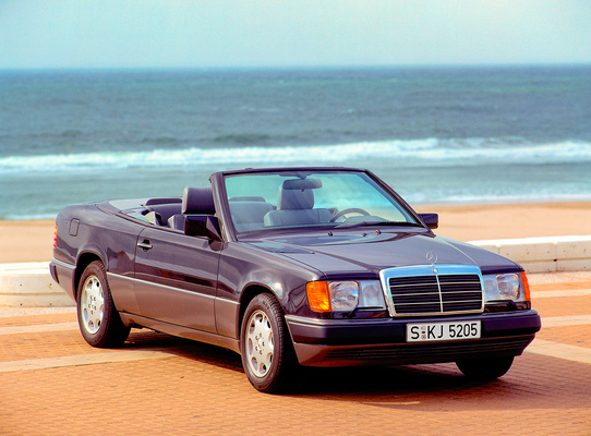 Mercedes-Benz 300 CE-24