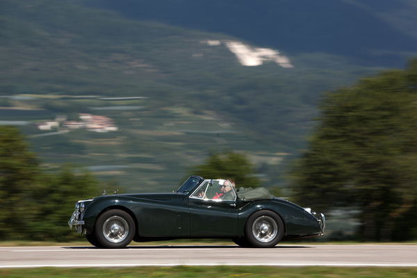 Jaguar XK 120 SE DHC
