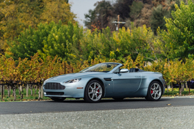 Aston Martin V8 Vantage Roadster