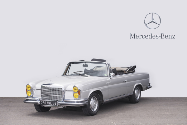 Mercedes-Benz 280 SE