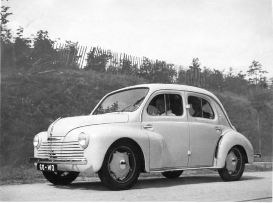 Renault 4 CV