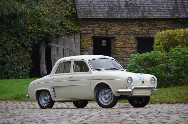 Renault Dauphine 1093