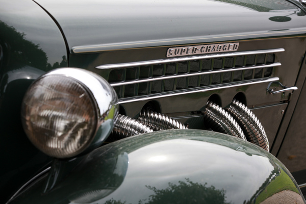 Auburn 8