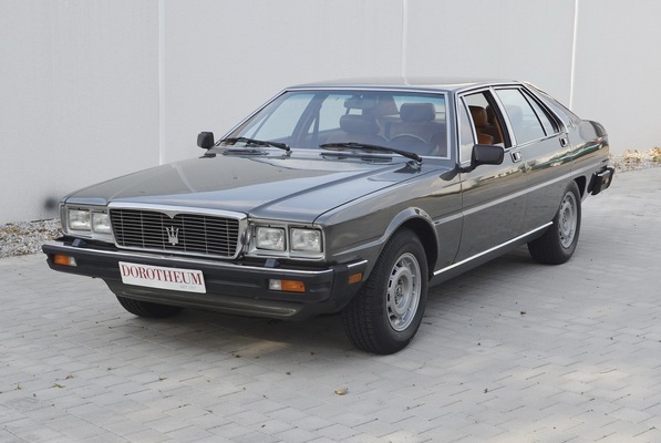 Maserati Quattroporte 4900