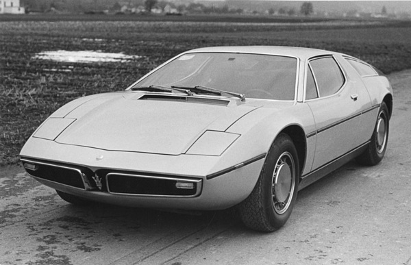 Maserati Bora