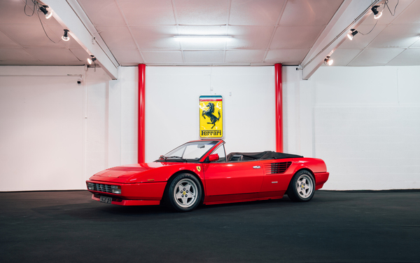 Ferrari Mondial 3.2