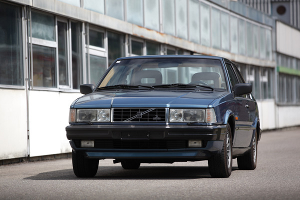 Volvo 780 Bertone