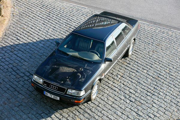Audi V8