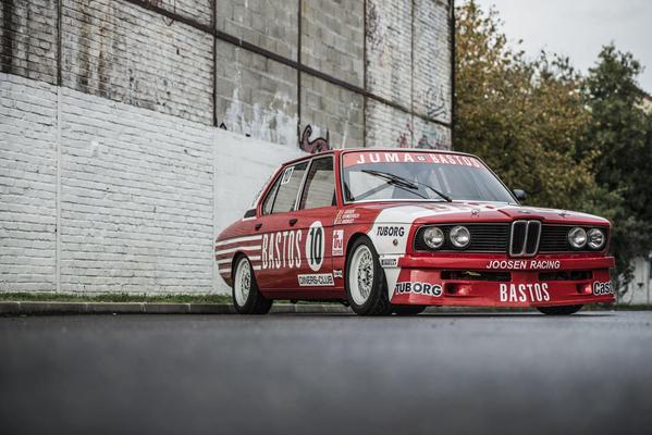 BMW 530i