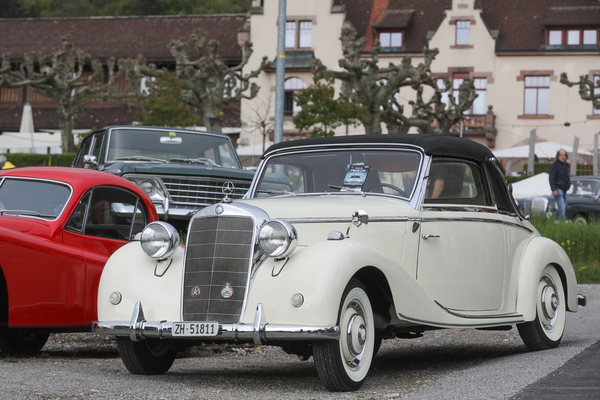Mercedes-Benz 200