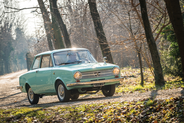 Glas S 1004