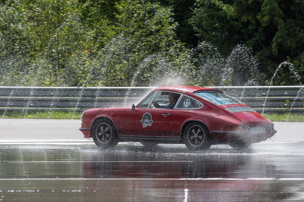 Porsche 911 2.2 T