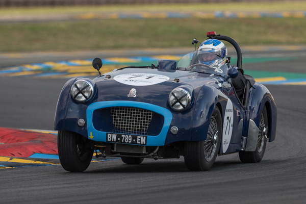 Triumph TR2