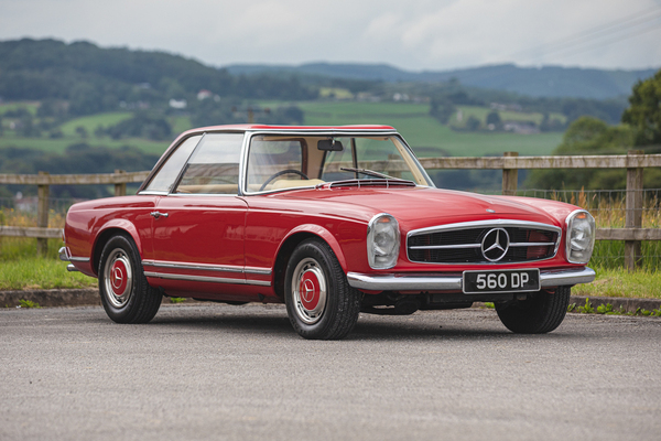 Mercedes-Benz SL W113