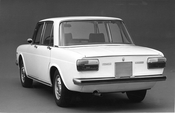 Lancia 2000