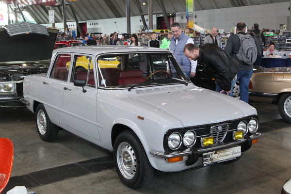 Alfa Romeo Giulia Nuova Super 1300