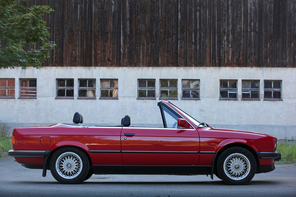 BMW 325i Cabriolet
