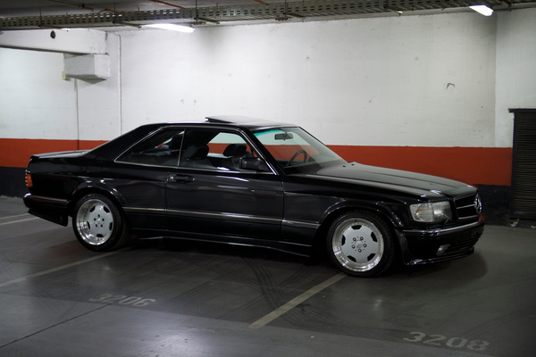 Mercedes-Benz 560 SEC