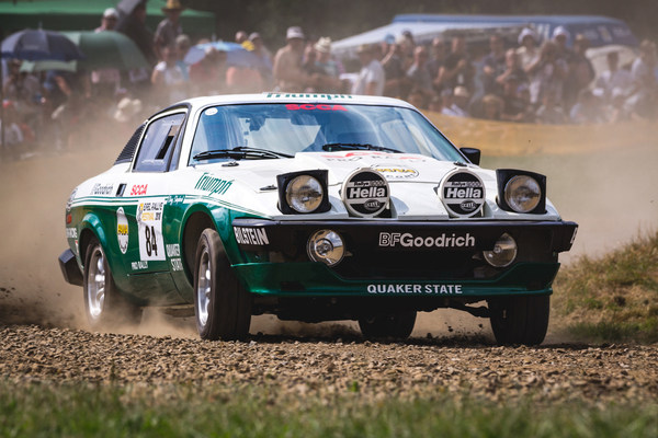Triumph TR8