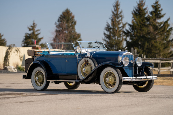 LaSalle 303