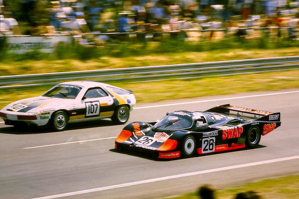 Porsche 956
