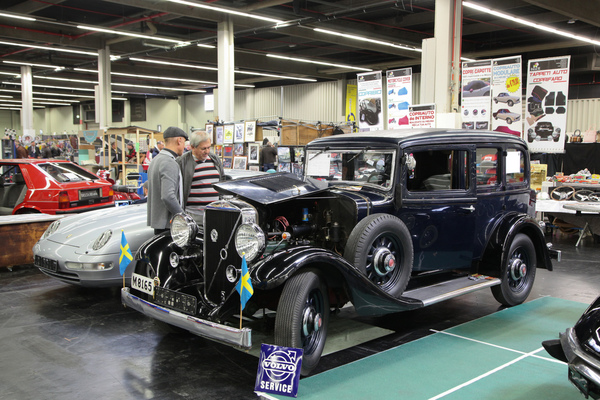 Volvo PV 654