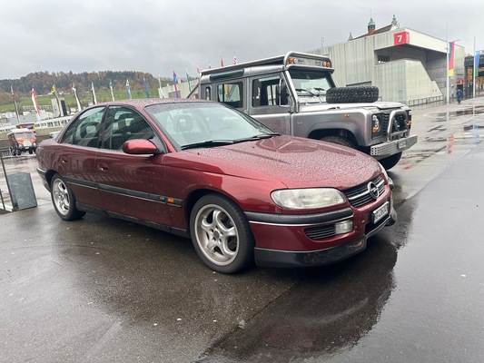 Opel Omega 2.5 V6