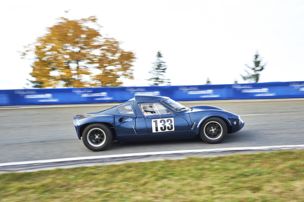 Ginetta G 12