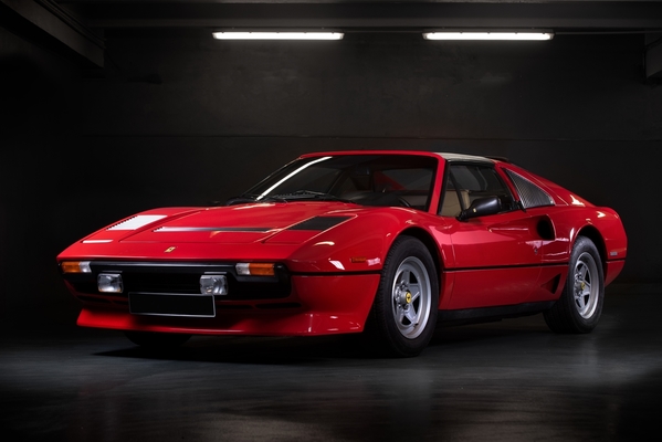 Ferrari 208 GTS Turbo