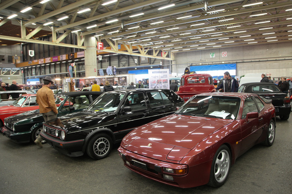 Porsche 944 S