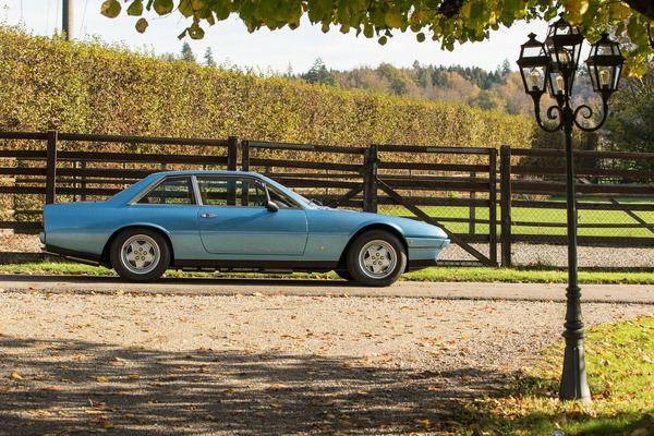 Ferrari 412