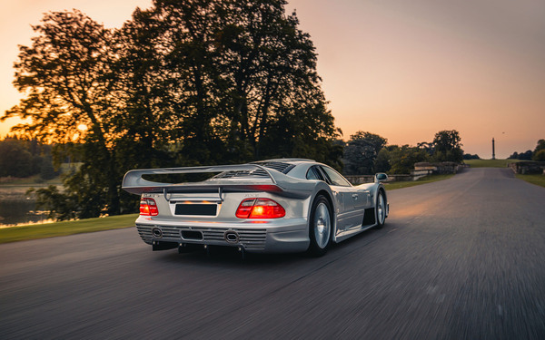 Mercedes-Benz CLK GTR