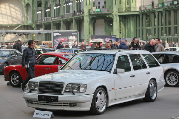 Mercedes-Benz E 36 AMG