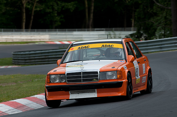 Mercedes-Benz 190 E 2.3