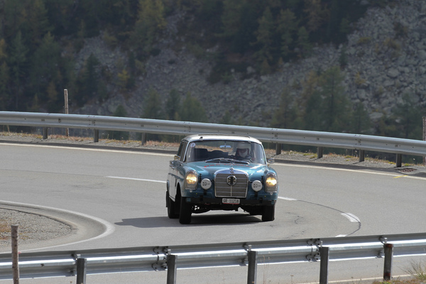 Mercedes-Benz 300 SE