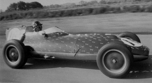 Lotus 16