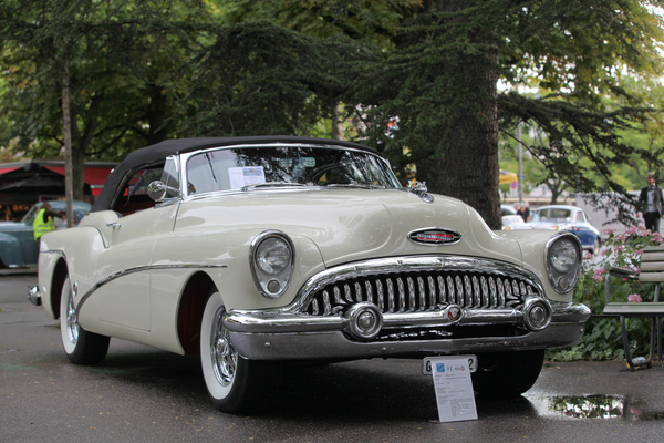 Buick Roadmaster Skylark