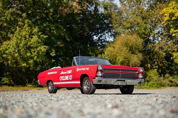 Mercury Comet