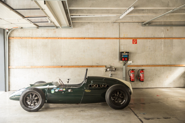 Cooper T51