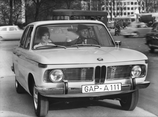 BMW 1500